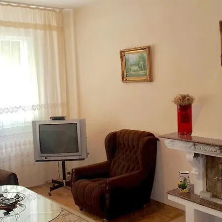 Apartment Old Mountain Centre *